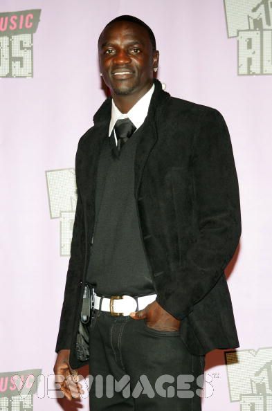 akon miiii